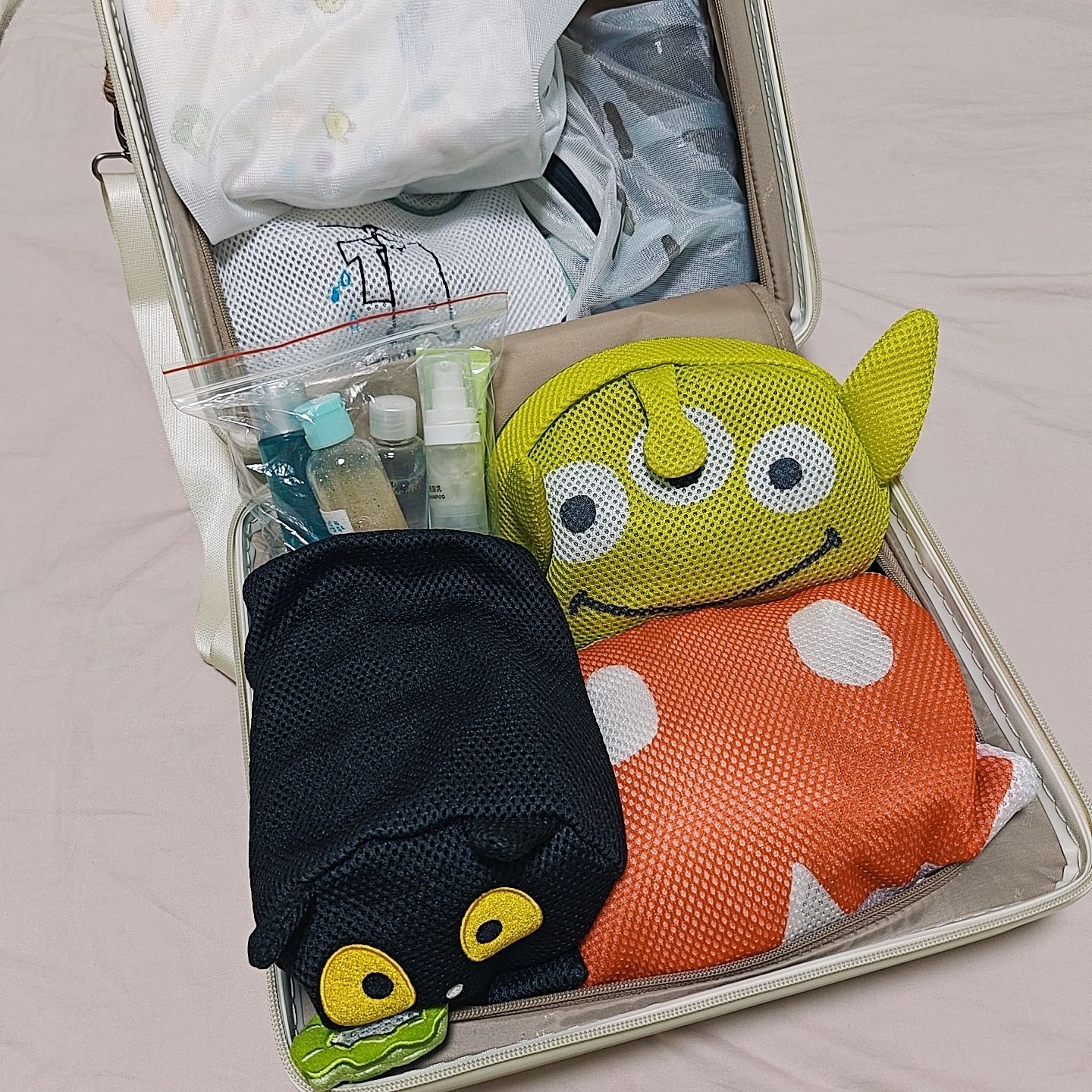 帶 2 歲小孩出國好物分享