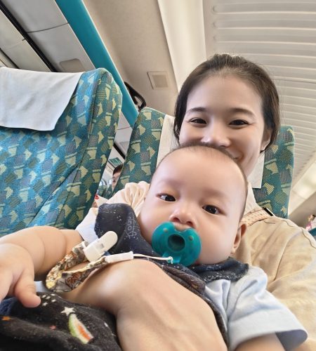 小個子媽媽帶6個月寶寶搭高鐵攻略|哺乳室、親子廁所實用心得