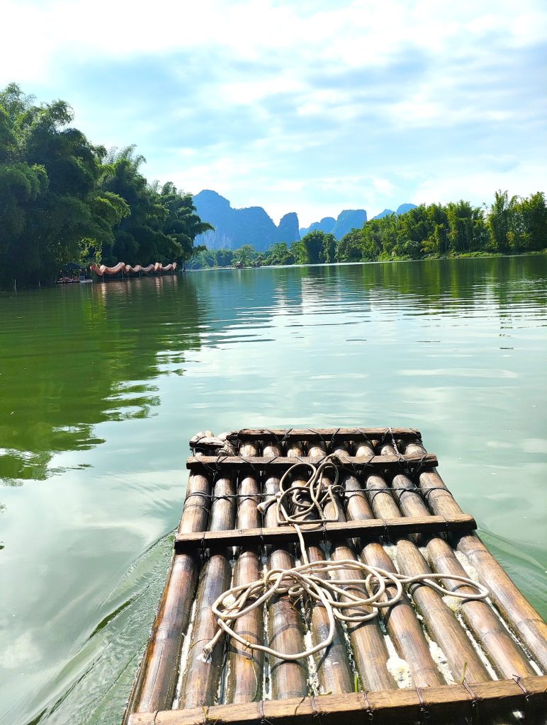 中國桂林旅遊|陽朔|遇龍河竹筏漂流 8 IMG 20250607 091300